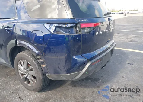 2023 Nissan Pathfinder Sv 4Wd z USA, uszkodzony, nr VIN 5N1DR3BD1PC277995